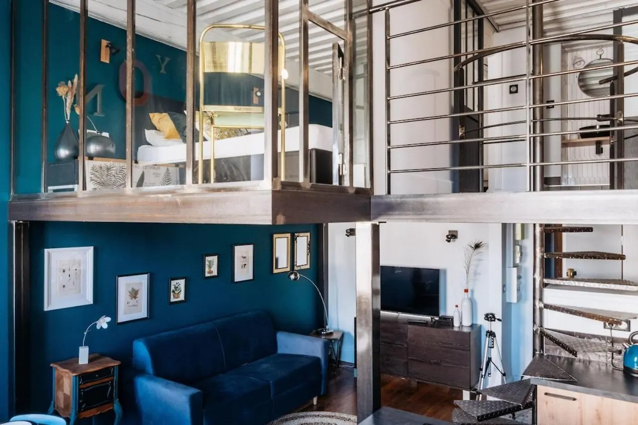 Appartement Perrod - Industrial Duplex Loft - Lyon Croix-Rousse 0*,